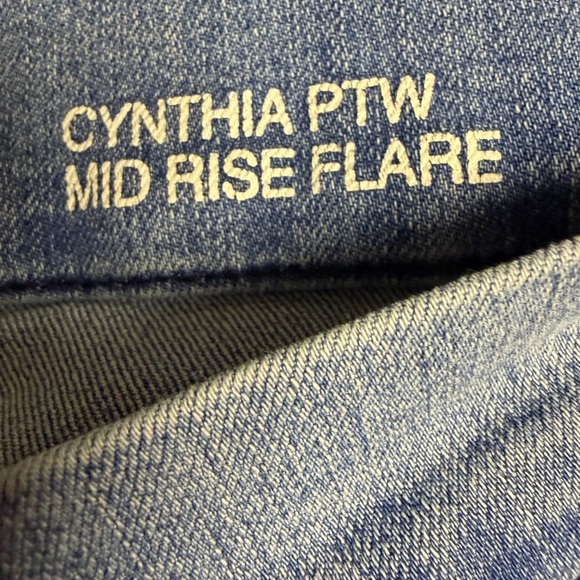 Fun, Funky & Wild Share Show - Picture 15 of 15